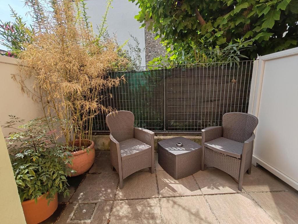 Double Room with Private Bathroom room - Image 1