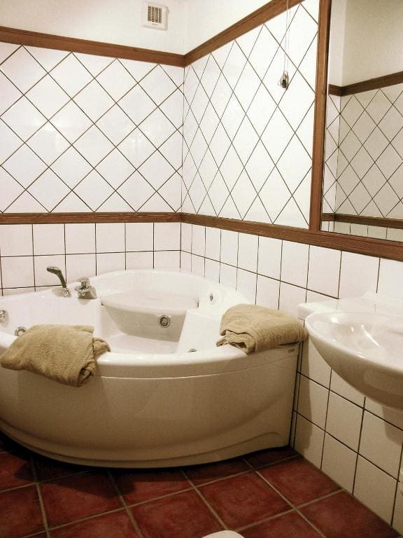 Suite room - Image 2