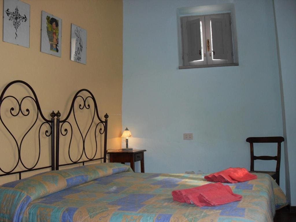 Apartment - Ground Floor room - Image 1