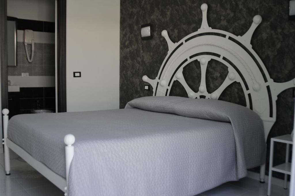 Superior Double Room room - Image 2
