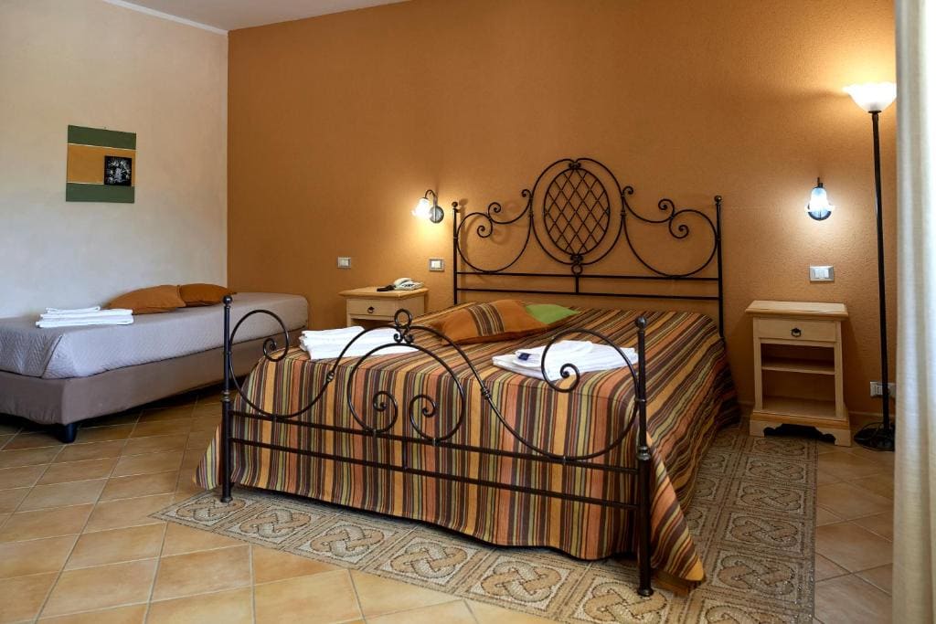 Quadruple Room with Sea View room - Image 3