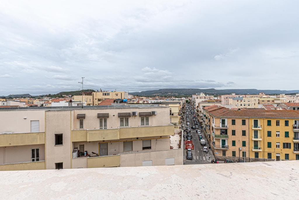 Double Room with Mountain View room - Image 2