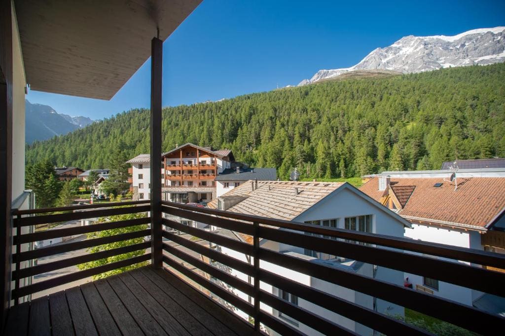 Deluxe Single Room with Balcony room - Image 1
