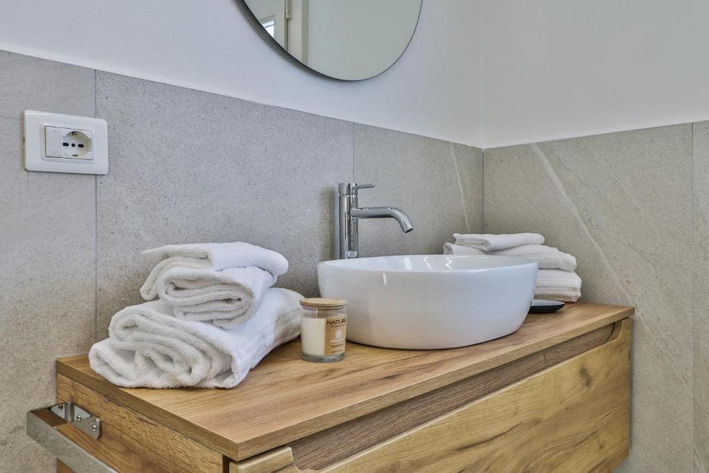 Double Room with Private Bathroom room - Image 1