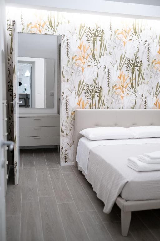 Family Room room - Image 1