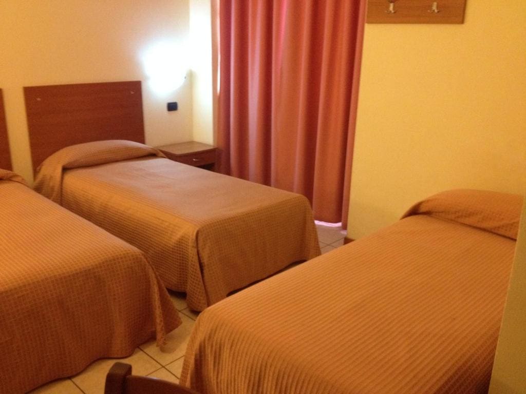 Triple Room room - Image 3