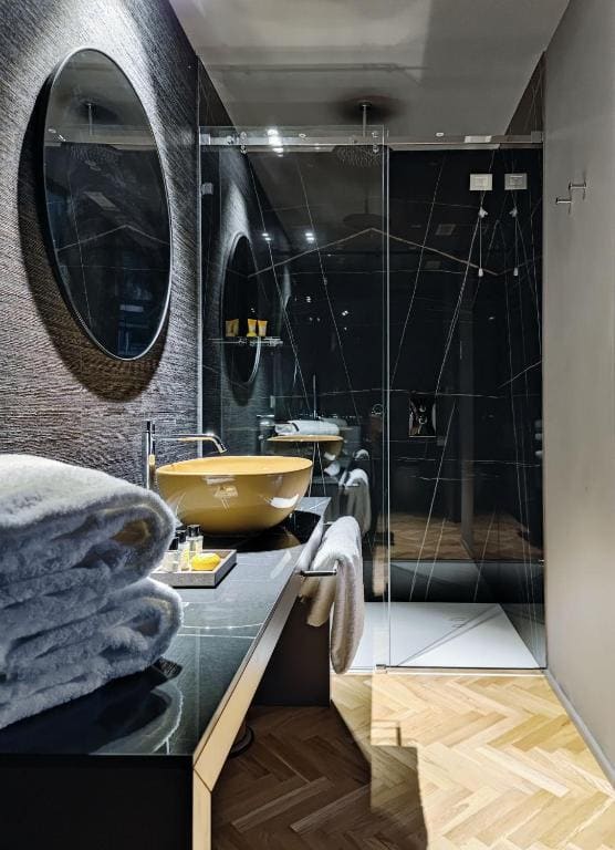 Suite room - Image 2