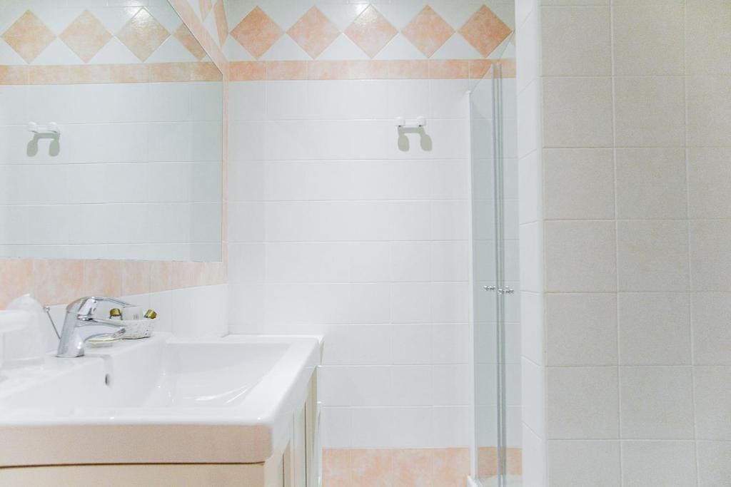 Superior Double Room room - Image 2