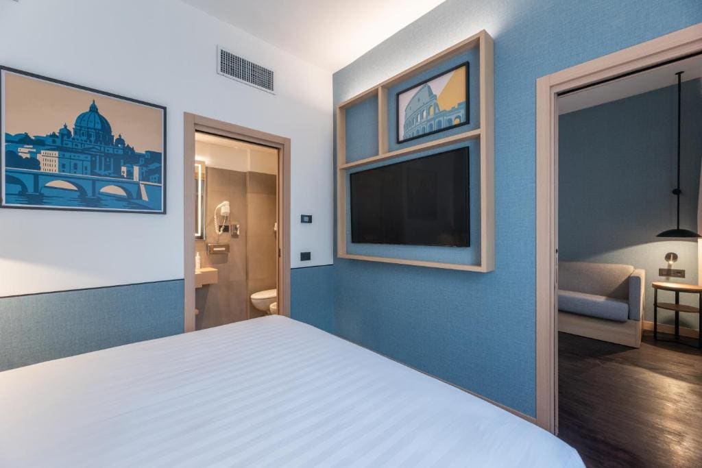 Family Connecting Rooms room - Image 3