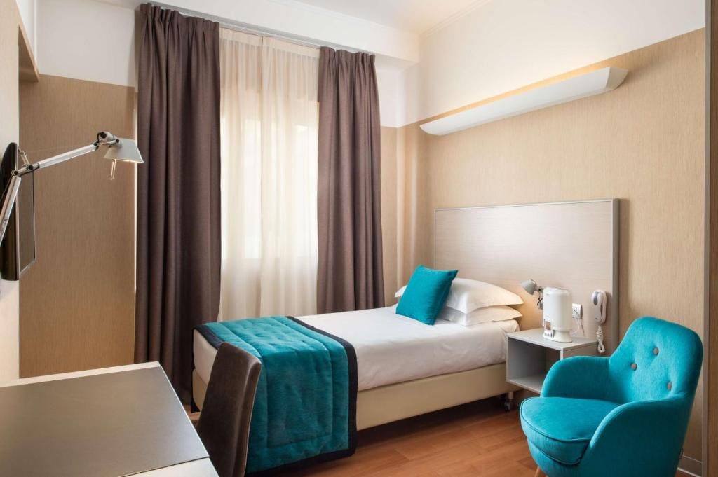 Comfort Single Room room - Image 2
