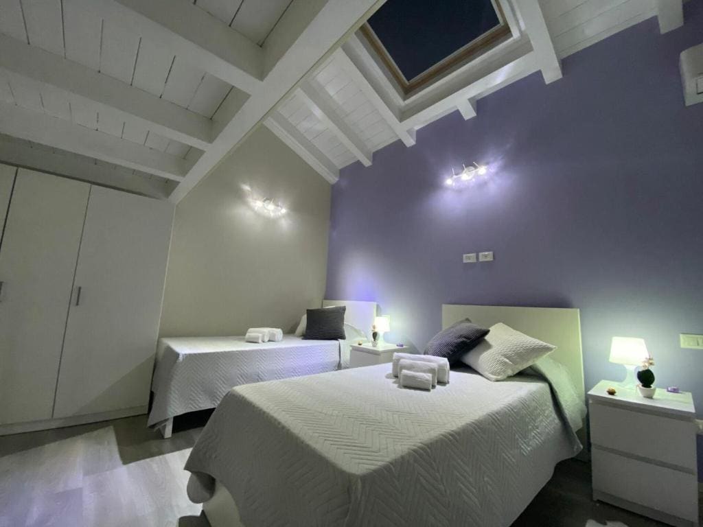 Quadruple Room with Balcony room - Image 2