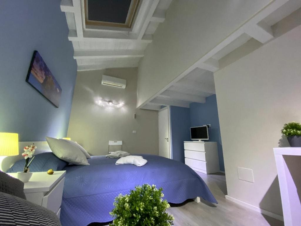 Triple Room with Bathroom room - Image 3