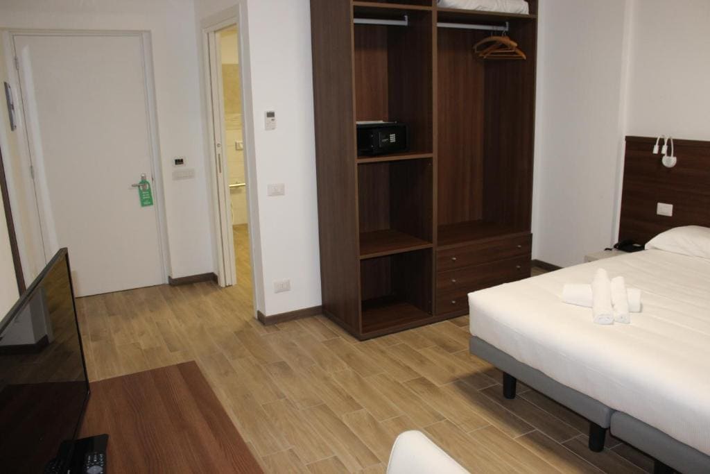 Double or Twin Room - Disability Access room - Image 1