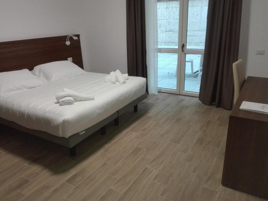 Double or Twin Room room - Image 1