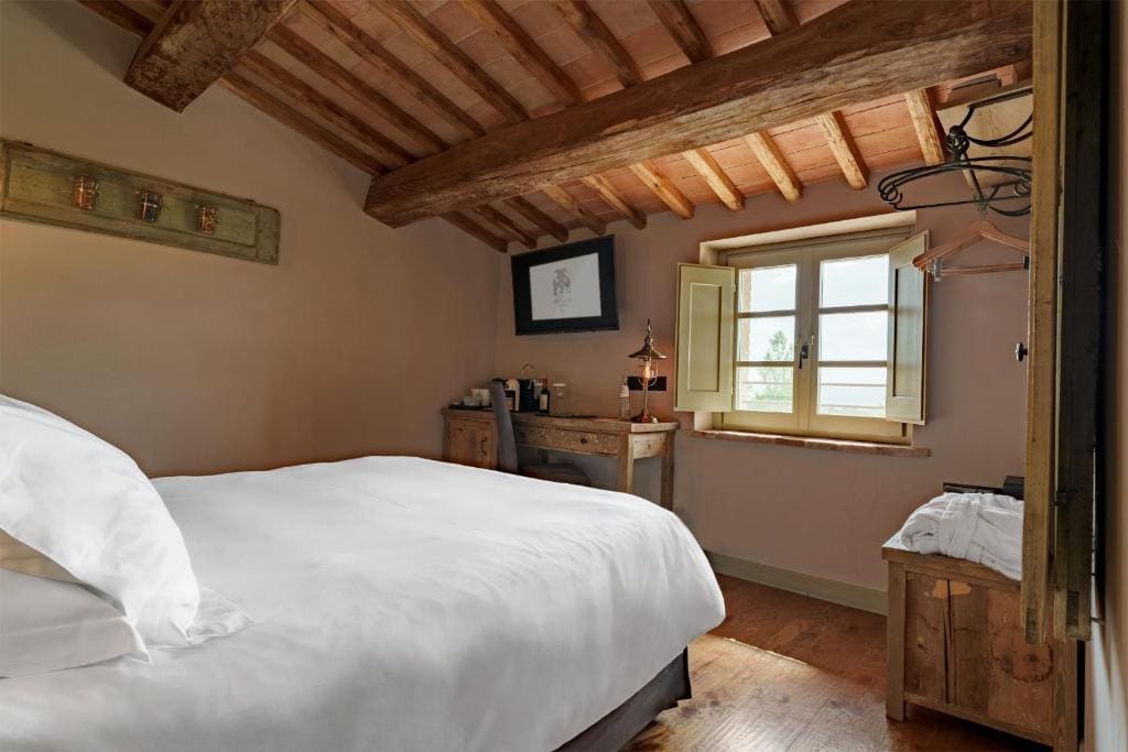 Superior Double Room room - Image 2