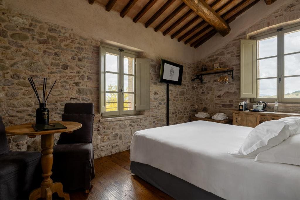 Deluxe Room room - Image 2