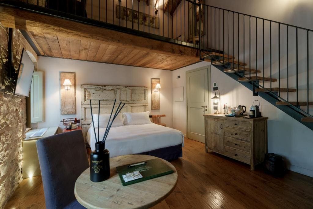 Standard Suite room - Image 3