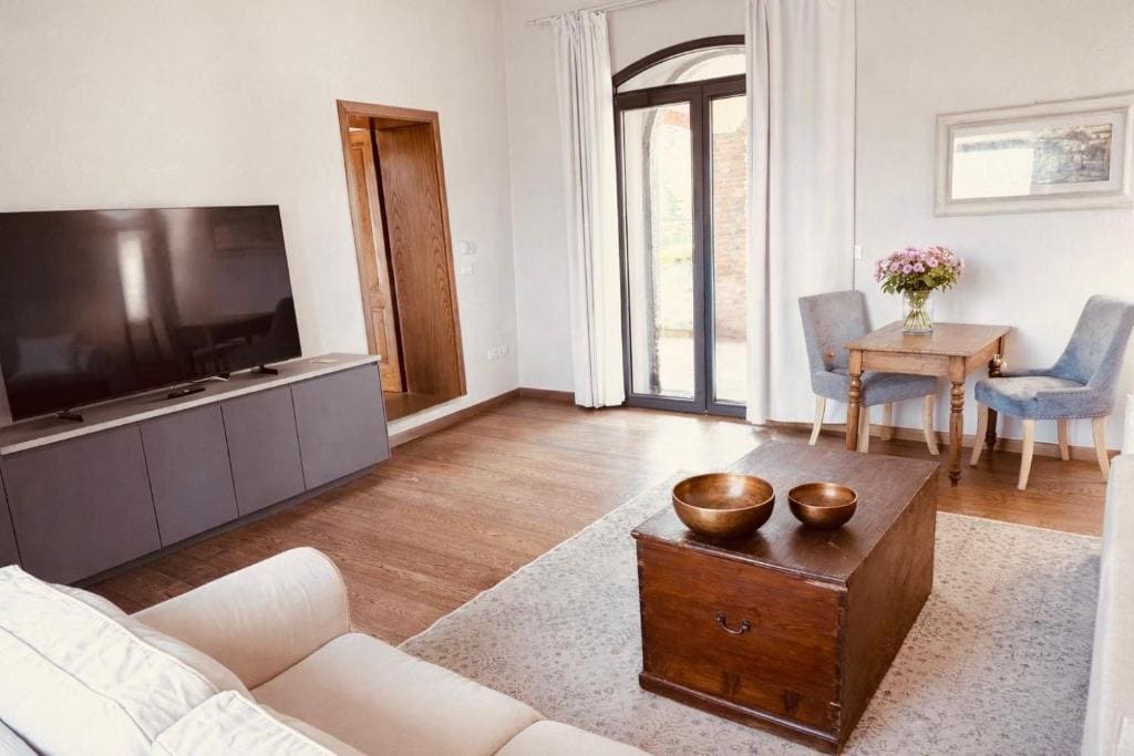 Superior Suite room - Image 1