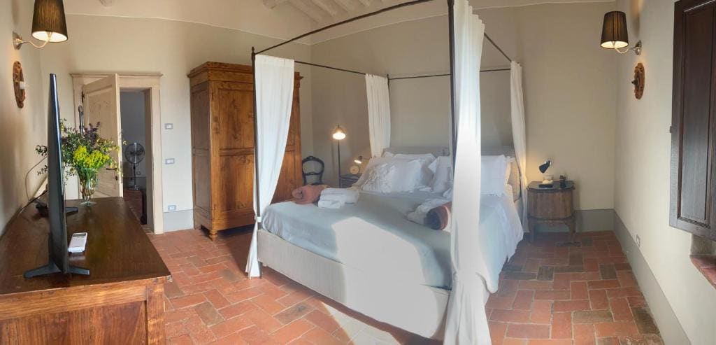 Deluxe Room room - Image 1