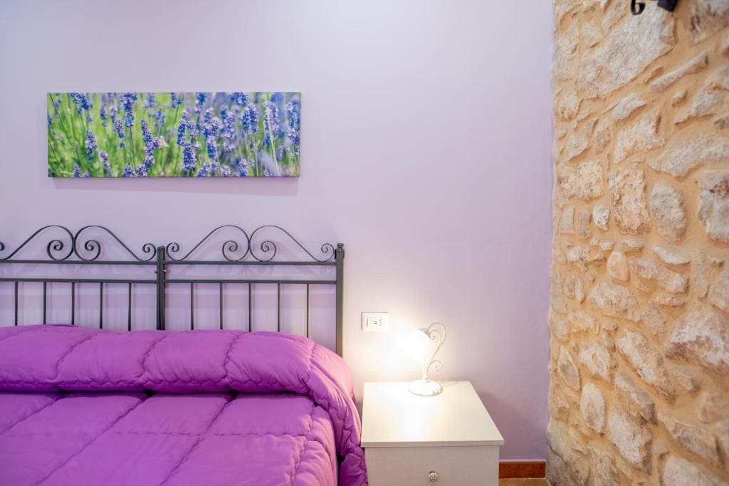 Standard Double or Twin Room room - Image 3