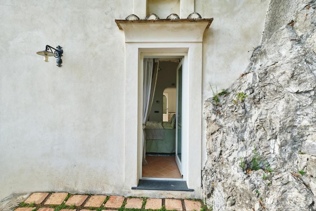Suite with Private Pool room - Image 1