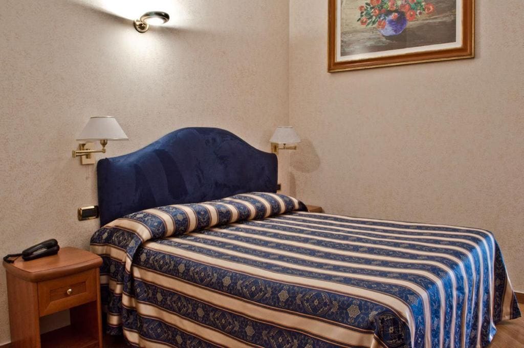 Double Room room - Image 3