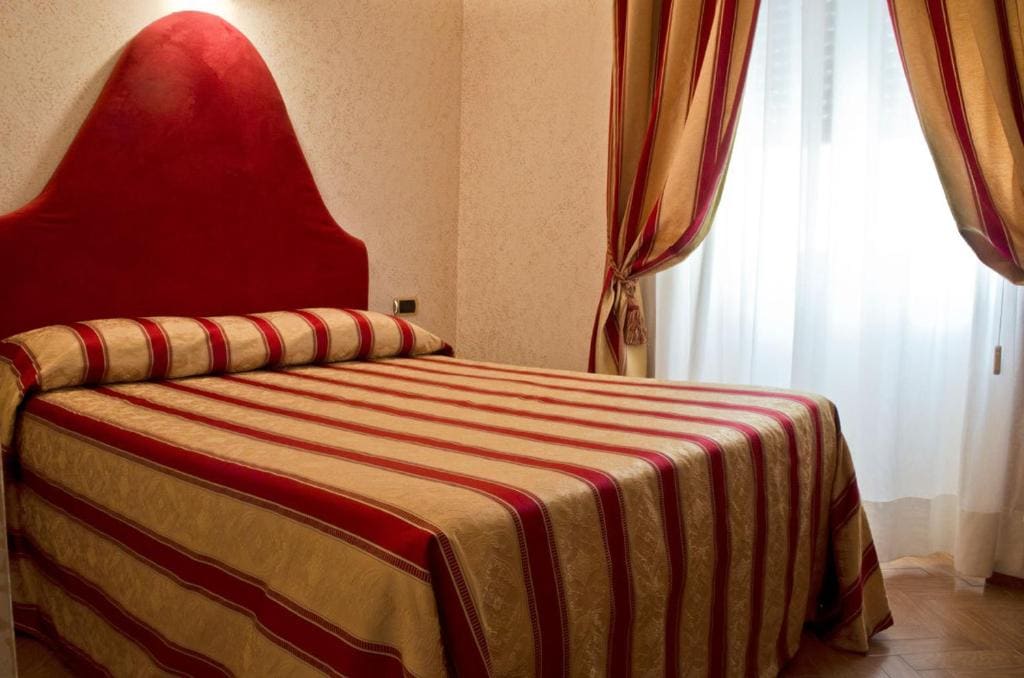Economy Double Room room - Image 1