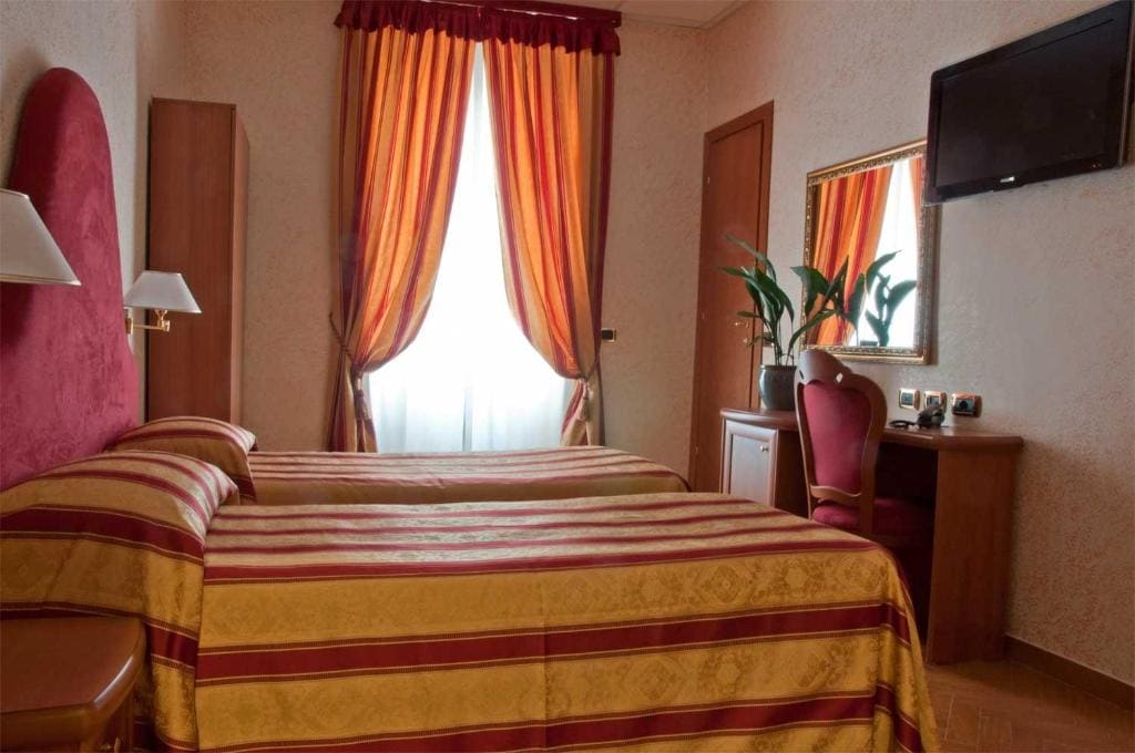Twin Room room - Image 1