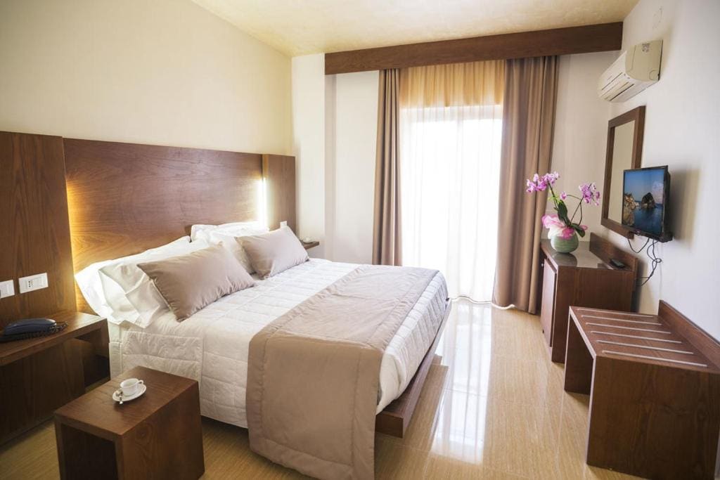 Economy Double Room room - Image 1