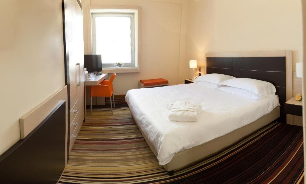 Standard Single Room room - Image 1