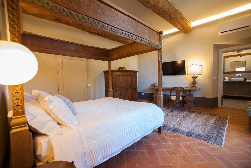 Suite with Garden View room - Image 3