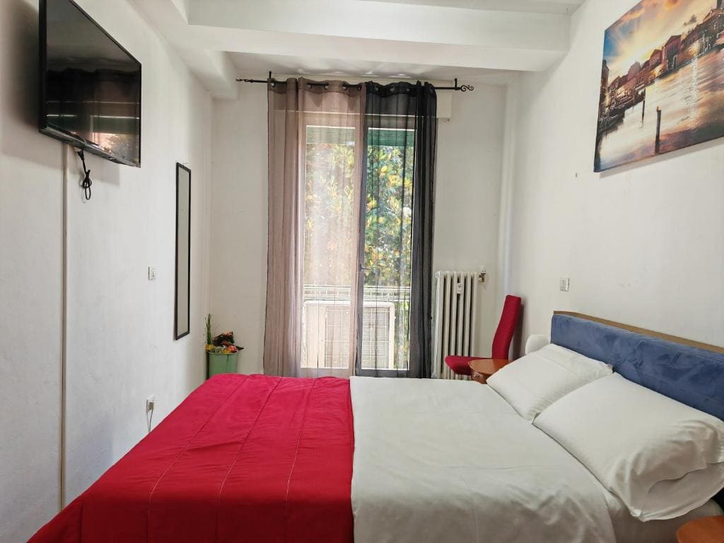 Apartment with Garden View room - Image 2