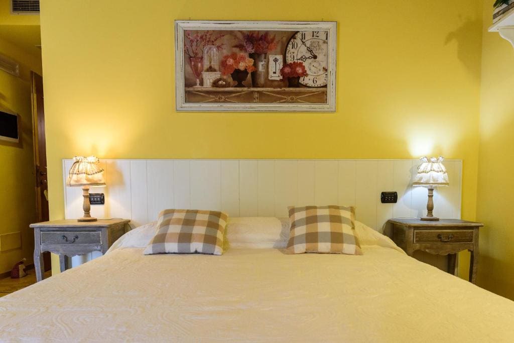 Double Room room - Image 2