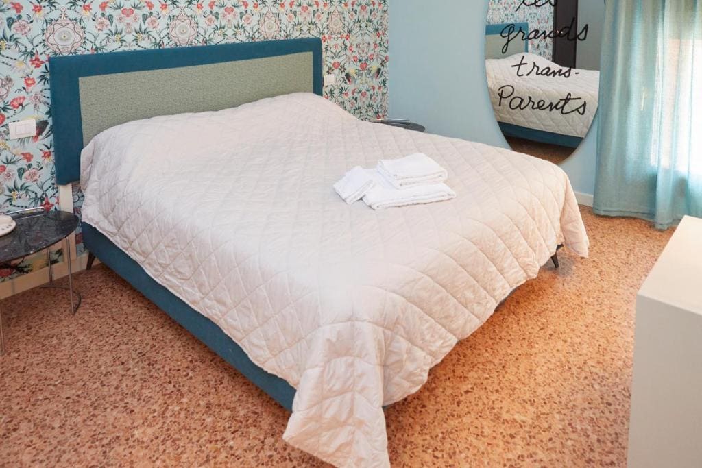 Standard Double Room room - Image 2