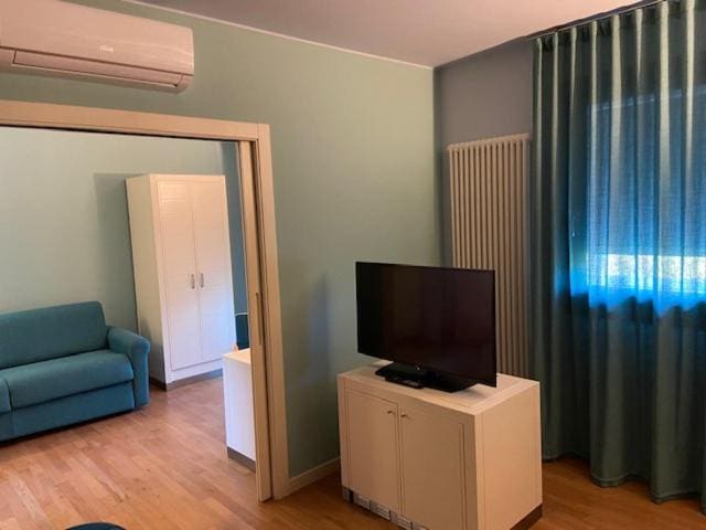 Suite room - Image 3