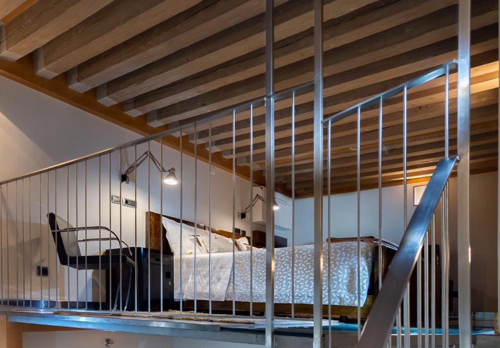 Loft room - Image 1