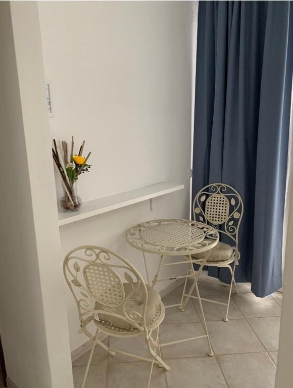 Large Double Room room - Image 2