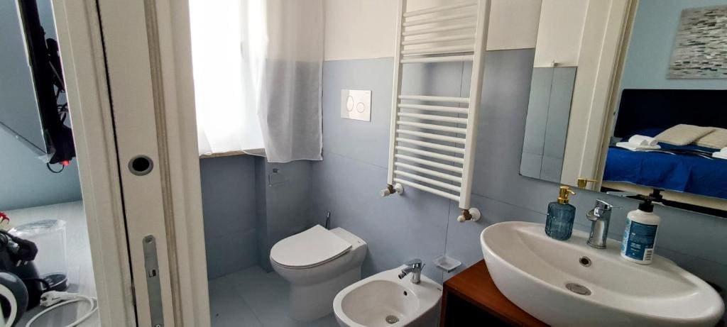 Large Double Room room - Image 2