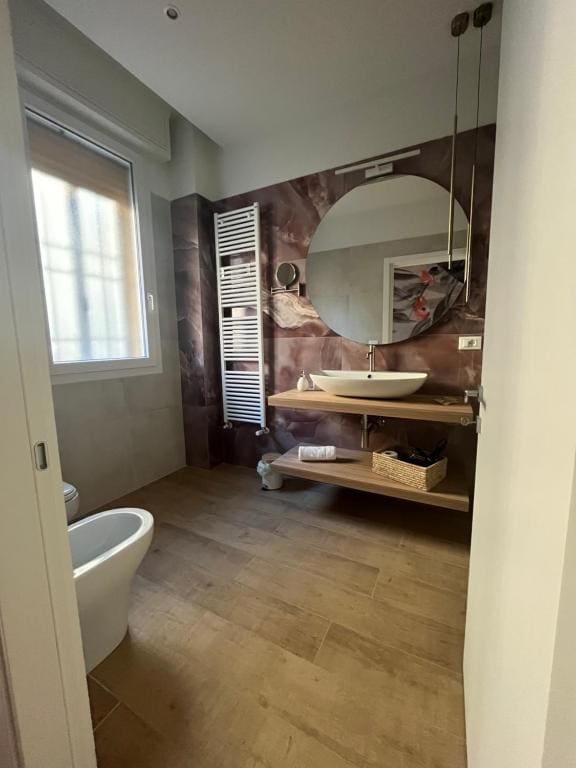 Double Room with Private Bathroom room - Image 2