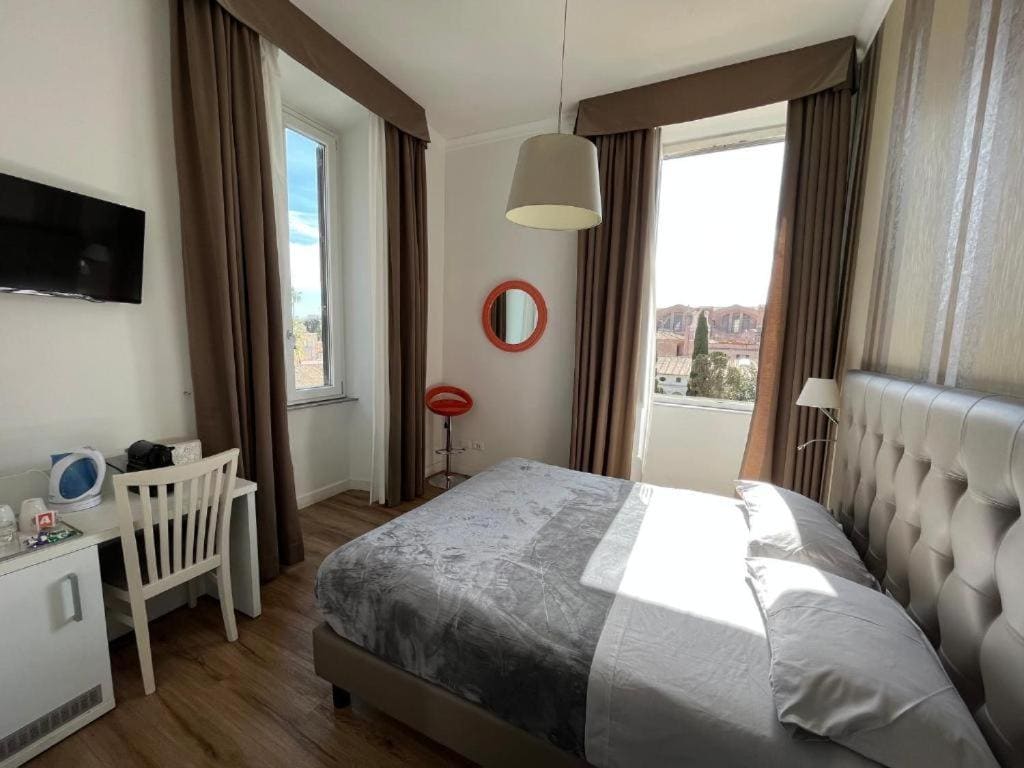 Room room - Image 3