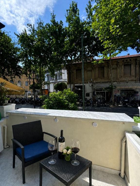 Suite with Balcony room - Image 2