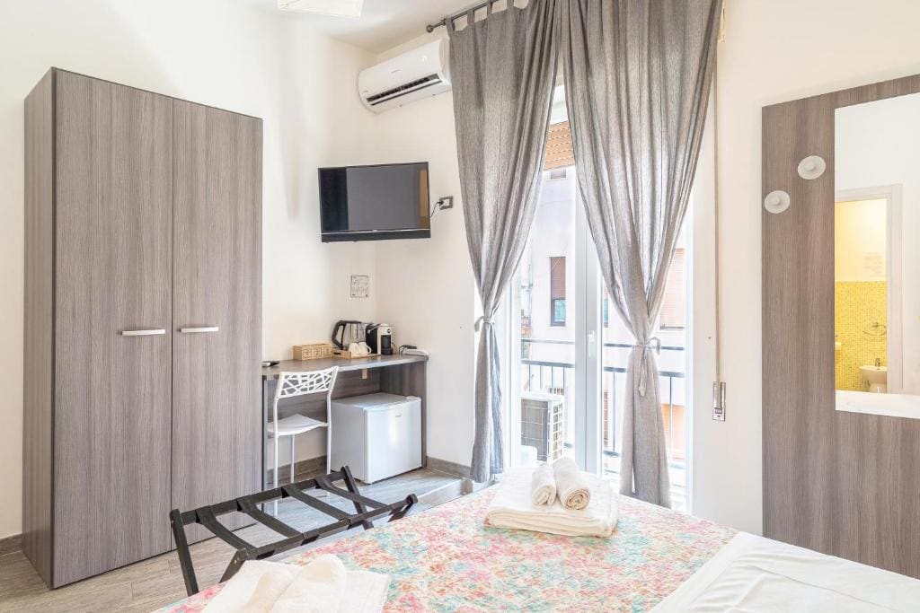 Double Room room - Image 1