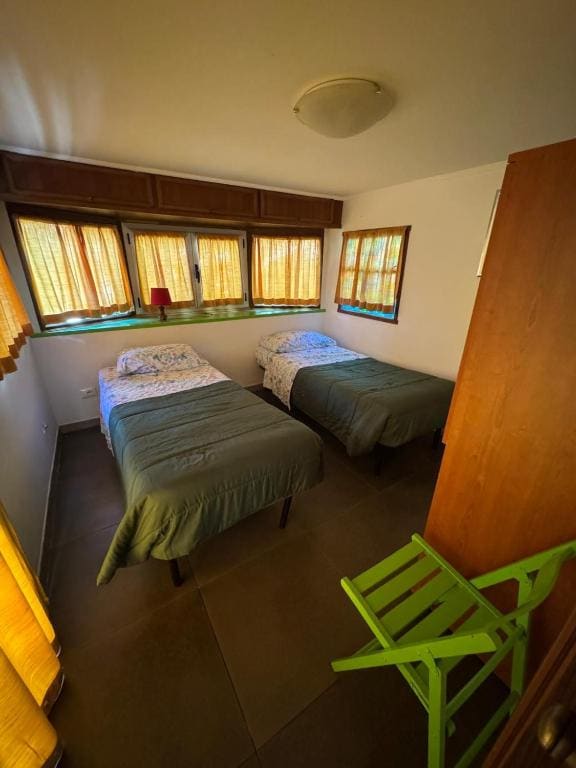Mobile Home room - Image 2