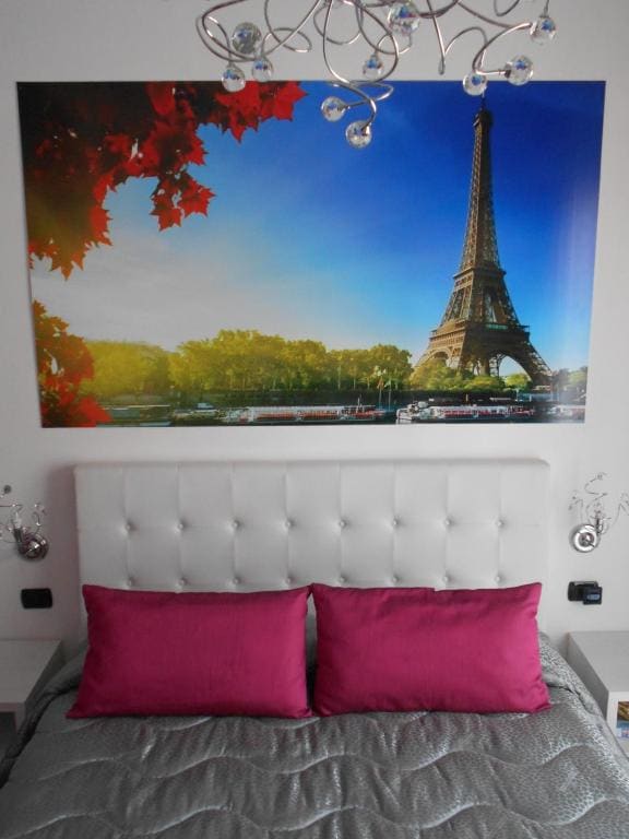 Standard Double Room room - Image 2