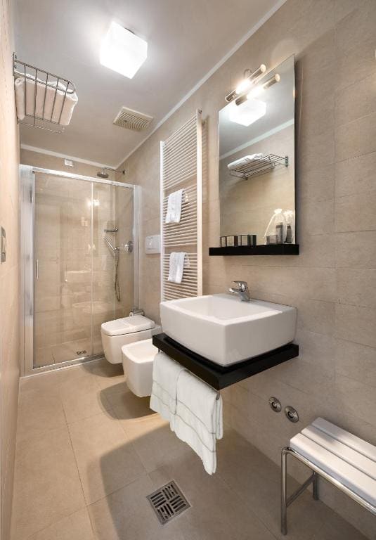 Deluxe Double Room room - Image 3