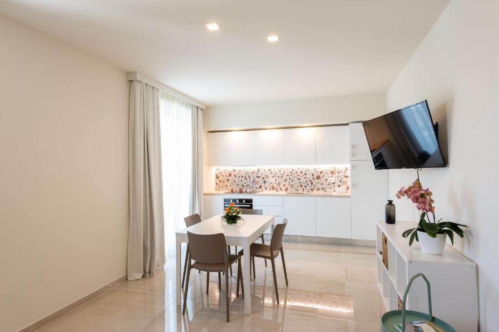 One-Bedroom Apartment room - Image 3