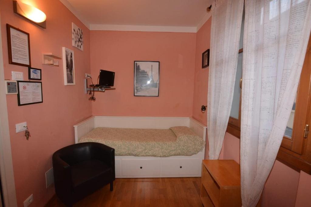 Single Room room - Image 2