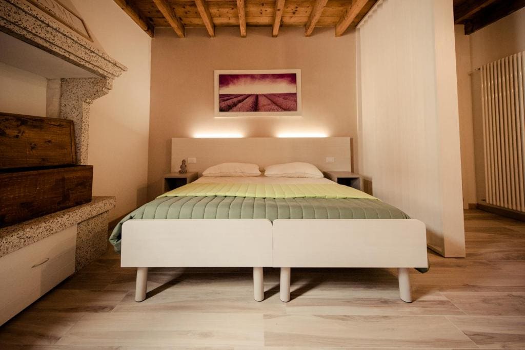 Quadruple Room with Bathroom room - Image 3
