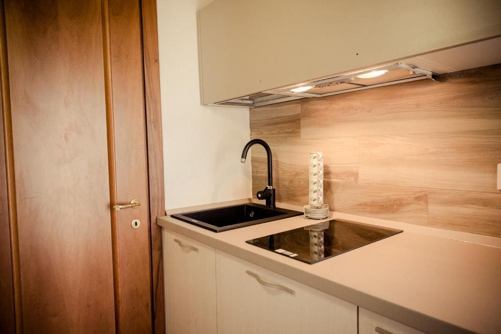 Quadruple Room with Bathroom room - Image 1
