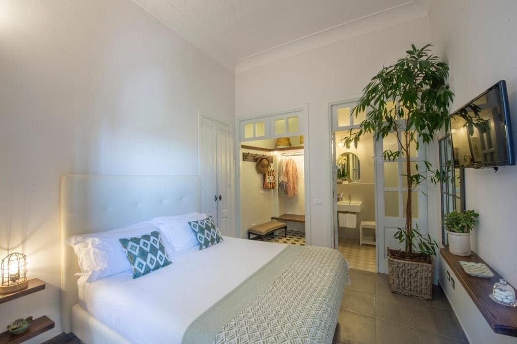 Budget Double Room Without view room - Image 2